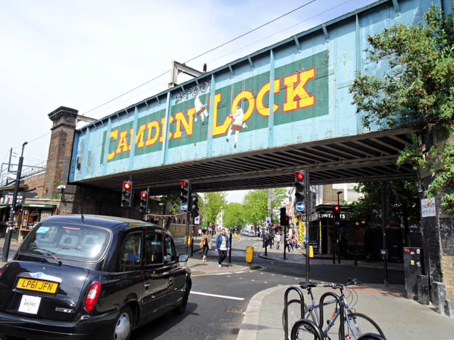 Camden Market taxi British Car Transfer