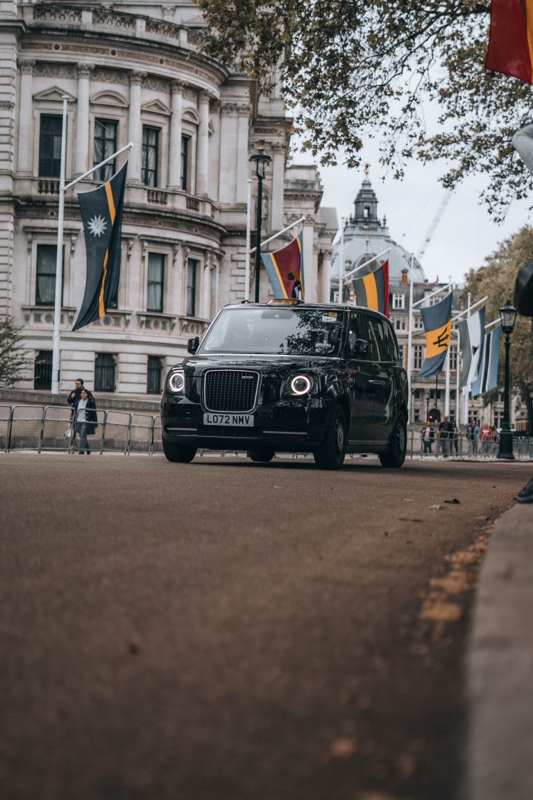 Heathrow to Luton Airport Transfer