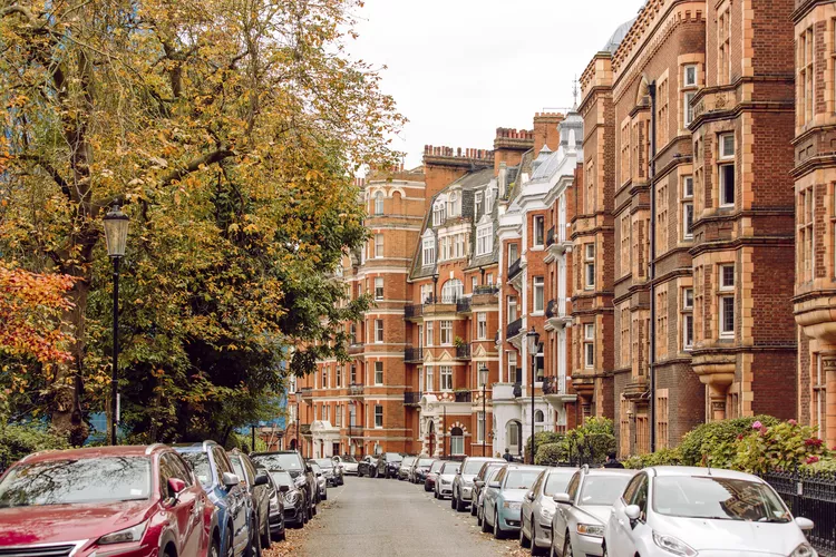 Chelsea Taxi Service with British Car Transfer