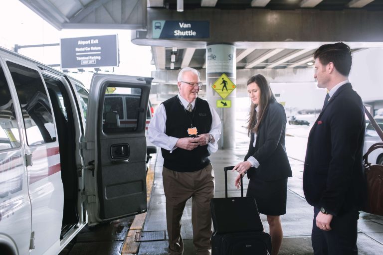 london airport taxi service