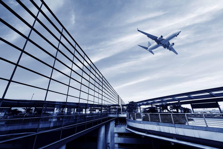 Taxi heathrow to luton