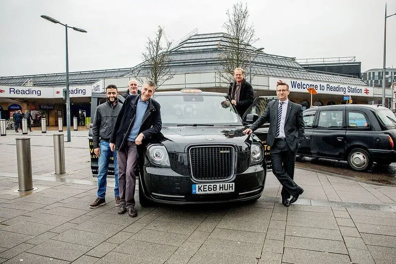our best taxi service in reading